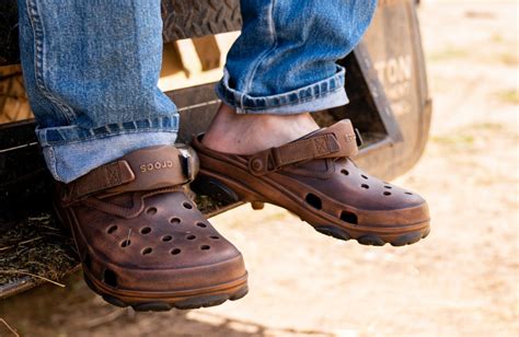 cowboy crocs|Country Western